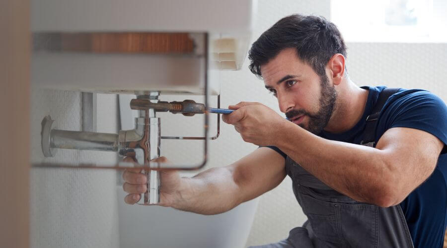 Professional sink repair in Parma, MI